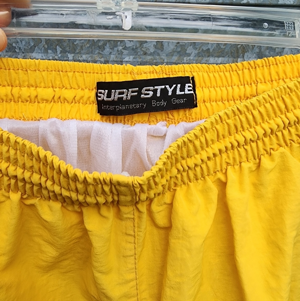 VINTAGE Surf Style Swimming Trunks - Picture 4 of 13